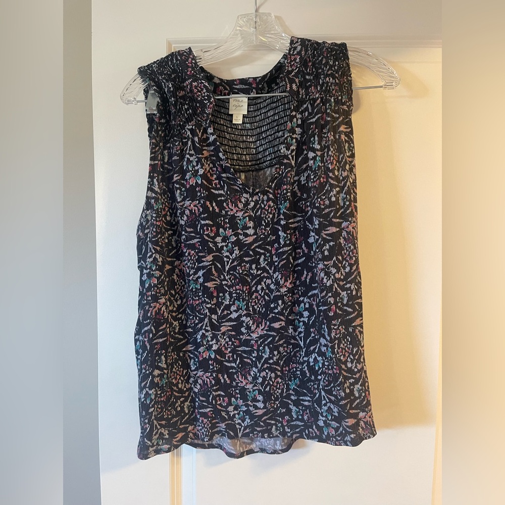 Floral Sleeveless Top - Black